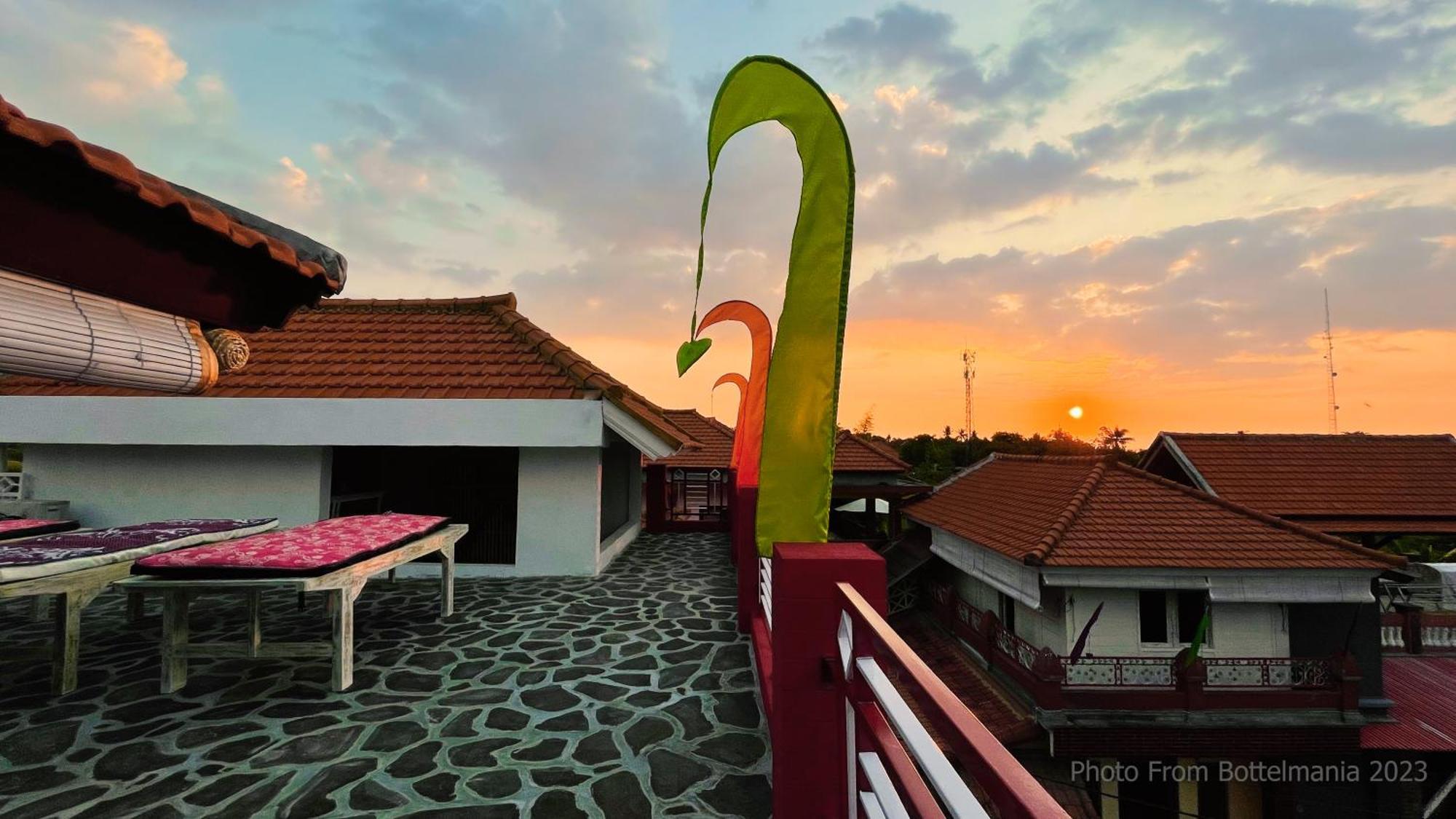 Hotel Bottelmania Lovina Exterior foto